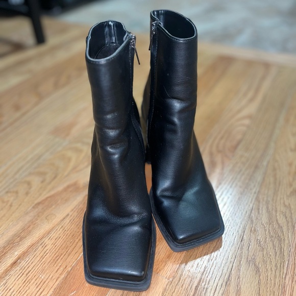 Circus by Sam Edelman Square Toe Boots - Picture 4 of 6